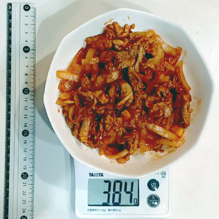 深皿（中）1皿分の豚肉のケチャップ炒め