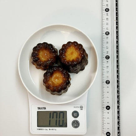 3個分の米粉のカヌレ