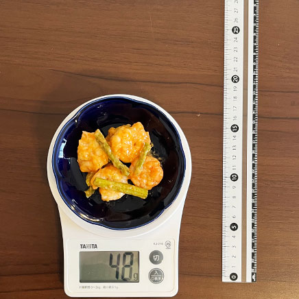 小鉢1杯分のエビとアスパラガスのオーロラソース炒め