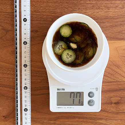 小鉢(中)の黒酢もずく