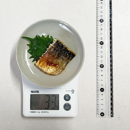 半身1/4枚分の鯖の照り焼き