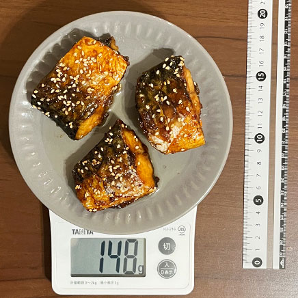 3切れ分のさばの蒲焼き