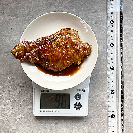 1枚分の豚肉のバルサミコソースソテー