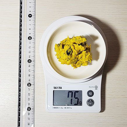 小皿1皿分の日本かぼちゃのかぼちゃサラダ