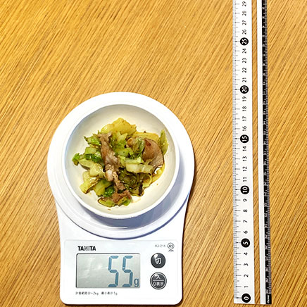 豆鉢1杯分の豚肉とキャベツの味噌炒め
