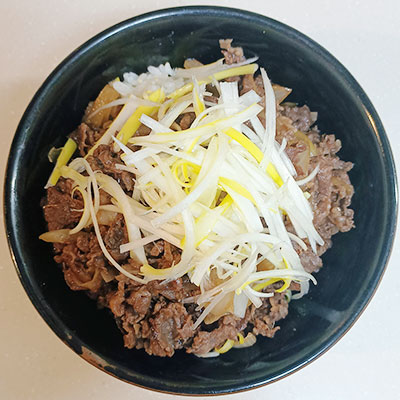 白髪ねぎ牛丼