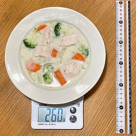 シチュー皿１皿分のささみのクリームシチュー