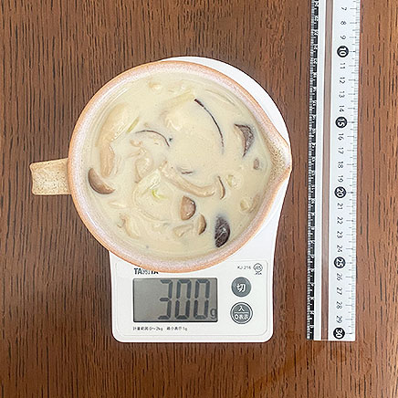 スープカップ1杯分のきのこの豆乳スープ