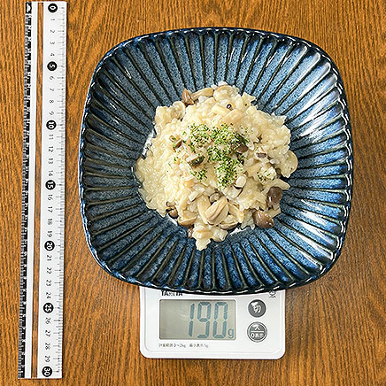 中皿1皿分のきのこの和風リゾット