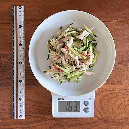 大皿1皿分のささみときゅうりの梅和え