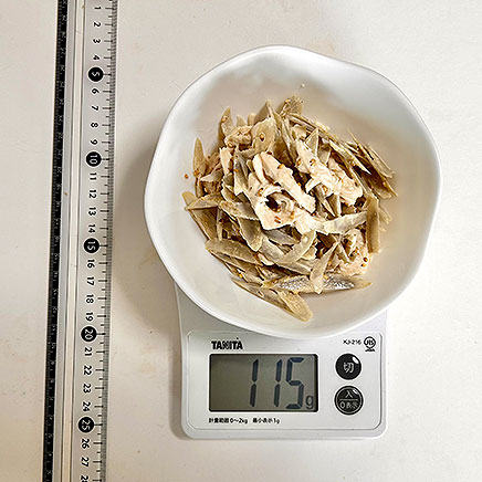 中皿1皿分のささみとごぼうのマヨサラダ