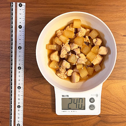 大皿1皿分のささみと大根の煮物