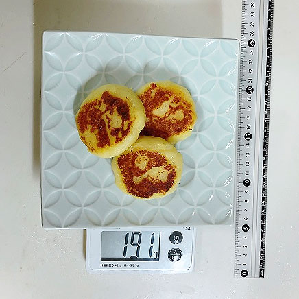 3個分のチーズいももち