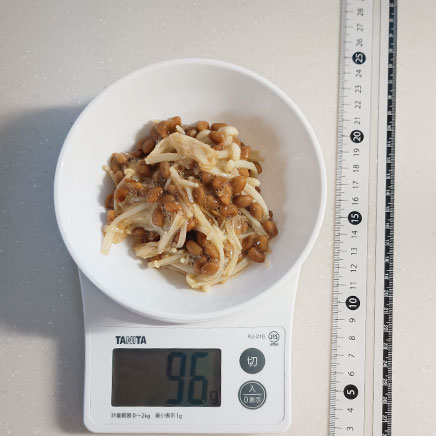 小鉢1杯分のえのき納豆