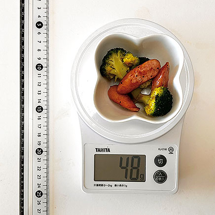 小鉢1杯分のブロッコリーのウインナー炒め