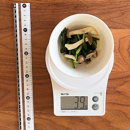 小鉢1杯分のほうれん草としめじのソテー