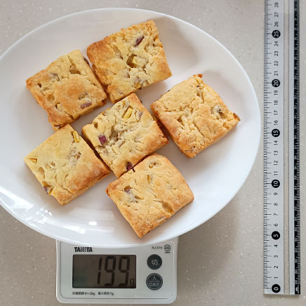 6個分のさつまいもスコーン