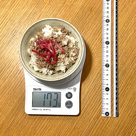 小丼1杯分の豚そぼろ丼