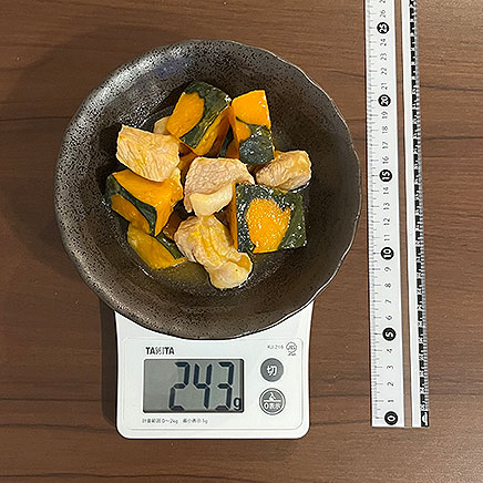 深皿（小）1皿分の豚肉とかぼちゃの煮物