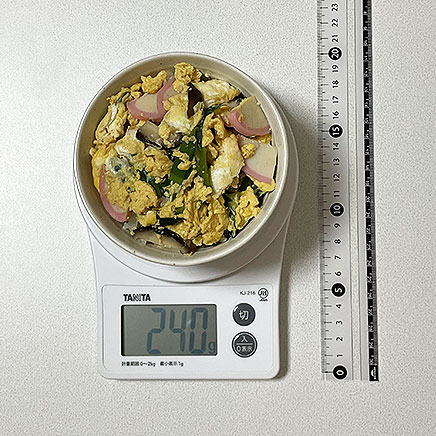 お茶碗(中)1杯分の木の葉丼