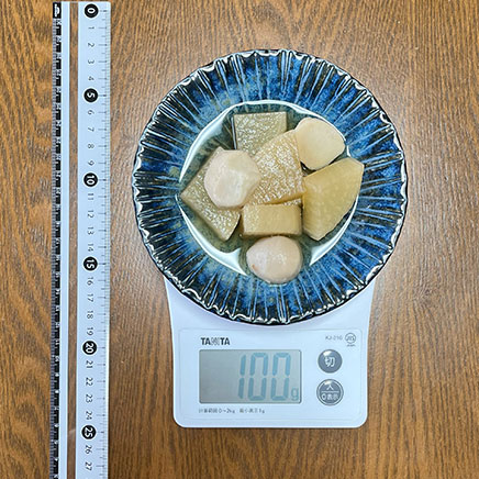 小皿1皿分の里芋と大根の煮物