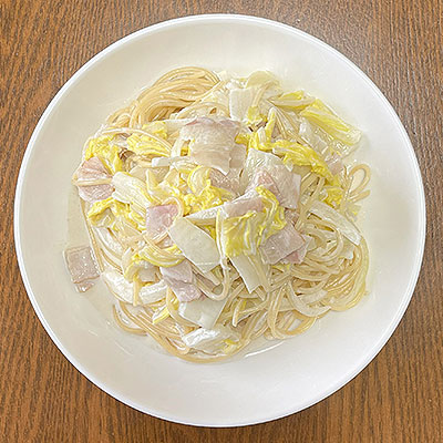 白菜とベーコンのクリームパスタ