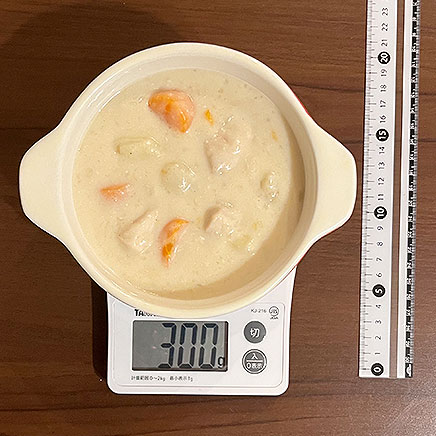 シチュー皿1皿分の米粉のクリームシチュー