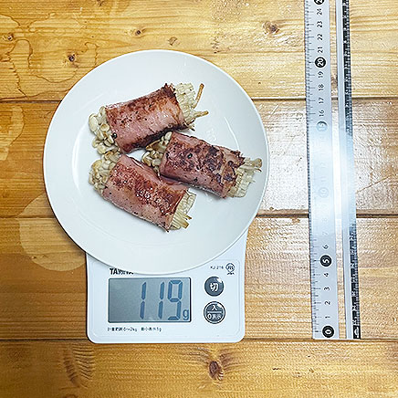 中皿(小)1皿分のえのきのベーコン巻き