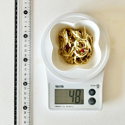 小鉢1杯分のえのきペペロンチーノ