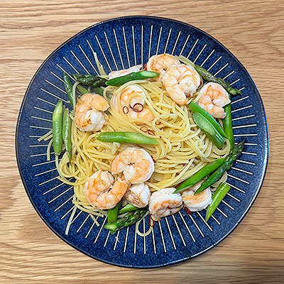エビとアスパラのペペロンチーノ