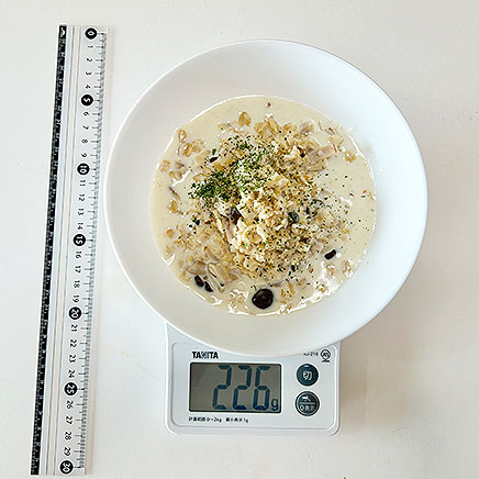 深皿（大）1皿分のオートミールのミルクリゾット