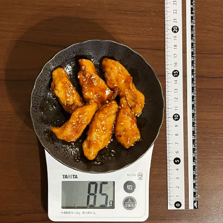 深皿（小）1皿分のささみの焼肉のたれ炒め