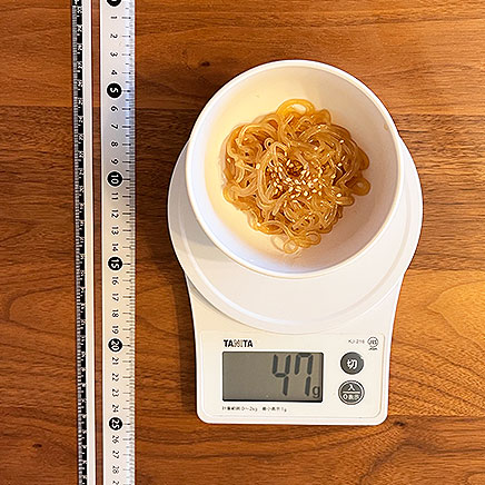 小鉢（中）1杯分のしらたきんぴら