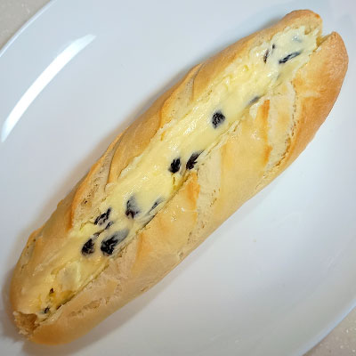レーズンバターフランスパン