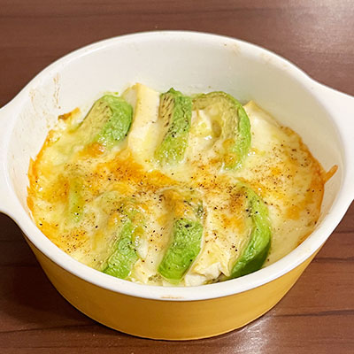 アボカドと豆腐のグラタン