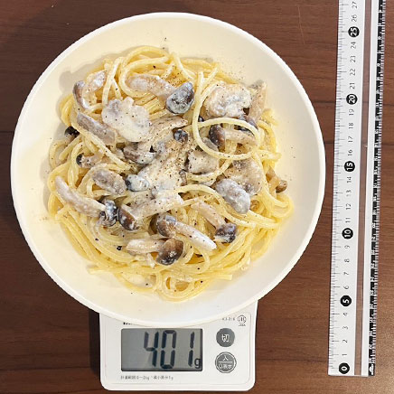 中皿1皿分のきのこクリームパスタ