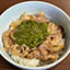 めかぶ牛丼