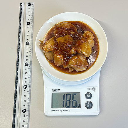 中皿1皿分の鶏肉のマーマレード煮