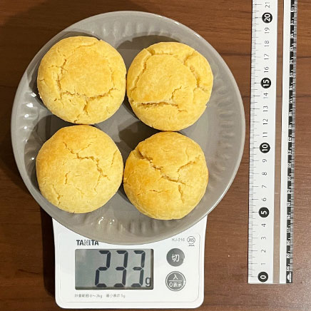 4個分の米粉と豆腐のスコーン