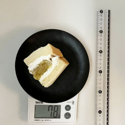 食パン1/2枚分のさつまいものフルーツサンド