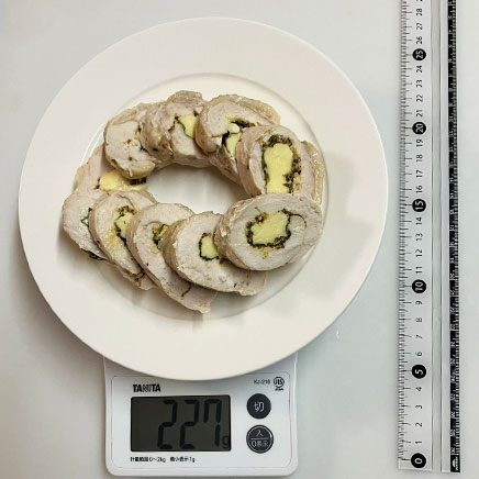 10切れ分のチーズチキンロール