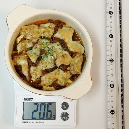 グラタン皿1皿分のミートソースの豆腐グラタン