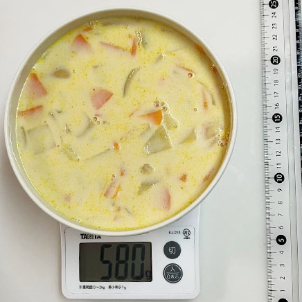 汁椀(中)1杯分の豆乳野菜スープ