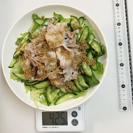 深皿(大)1皿分の豚こまの冷しゃぶ