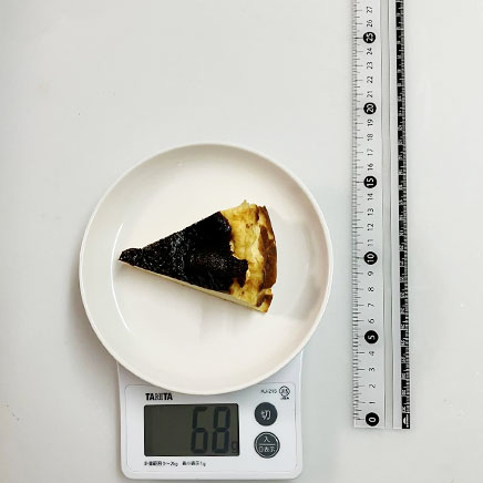 18cm型1/8切れ分の米粉のチーズケーキ