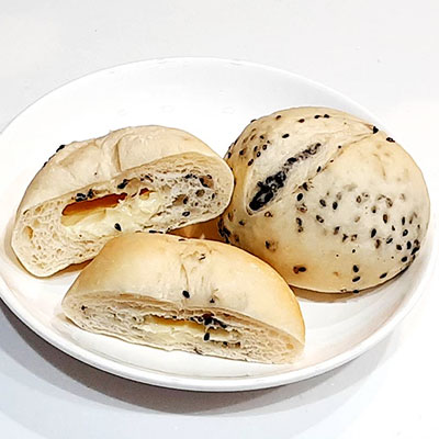 チーズセサミパン