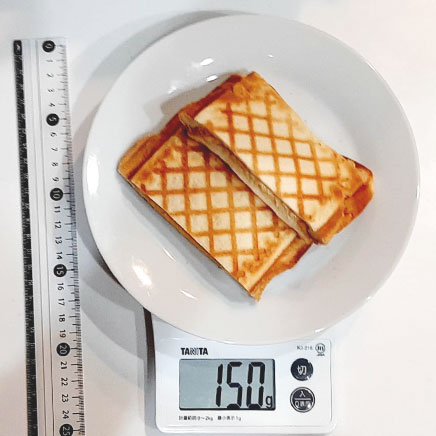 食パン2枚分のツナチェダーチーズホットサンド