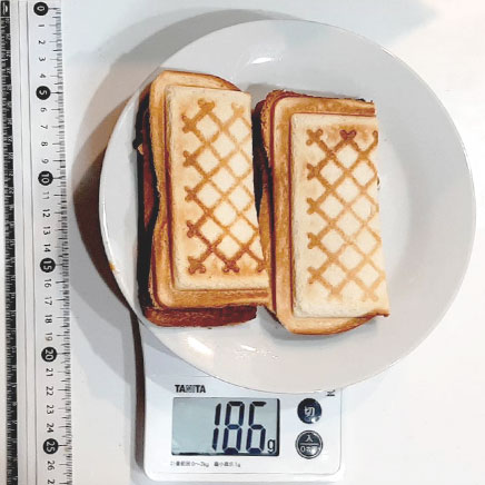 食パン2枚分のミートソースのホットサンド