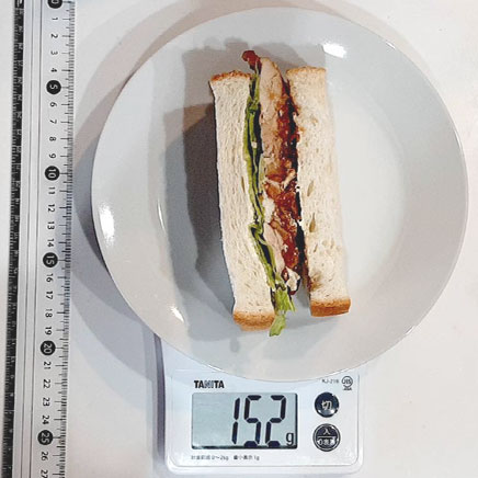 食パン1枚分の照り焼きチキンサンド