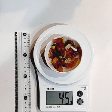 豆鉢1杯分の大根とひき肉の炒め物